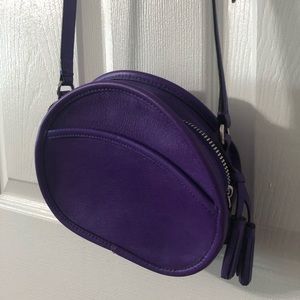 💜RARE COACH💜 Round Leather Crossbody